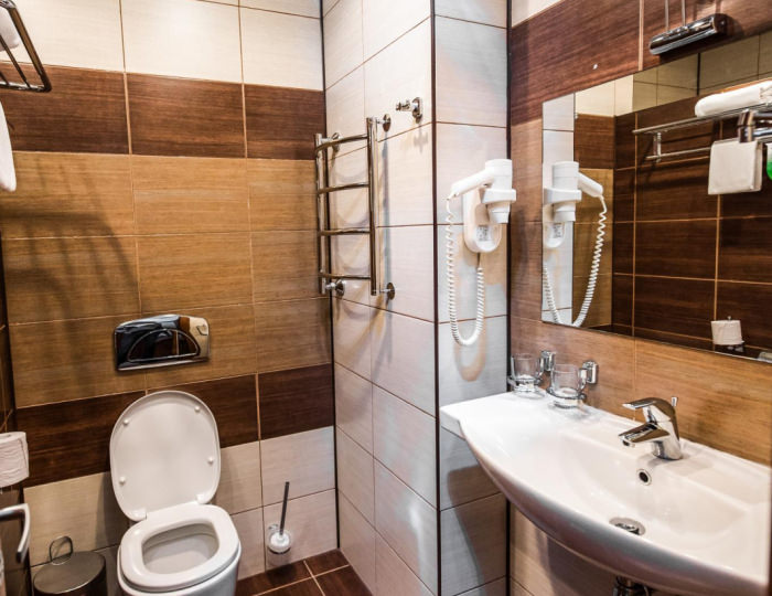 Номер стандарт с 1 двуспальной кроватью и балконом (с полупансионом) - Гостиница HELIOPARK Residence / Гелиопарк Резиденс Пенза