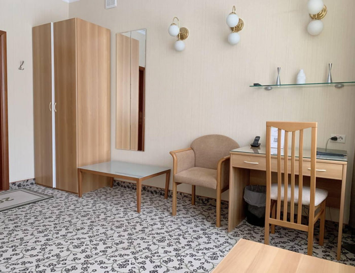 Номер стандарт улучшенный (с завтраком) - Гостиница «Для Вас» Пенза