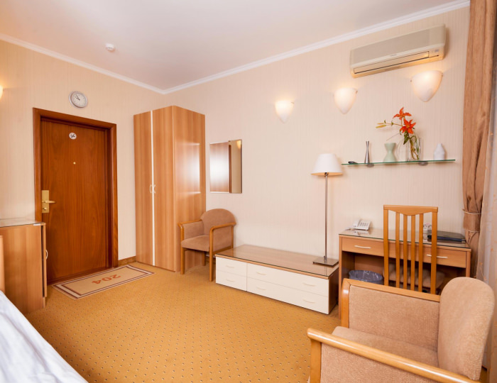 Номер стандарт с 2 односпальными кроватями - Гостиница «Для Вас» Пенза