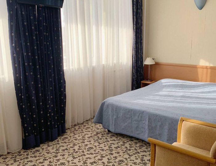 Номер стандарт улучшенный (с полупансионом) - Гостиница «Для Вас» Пенза