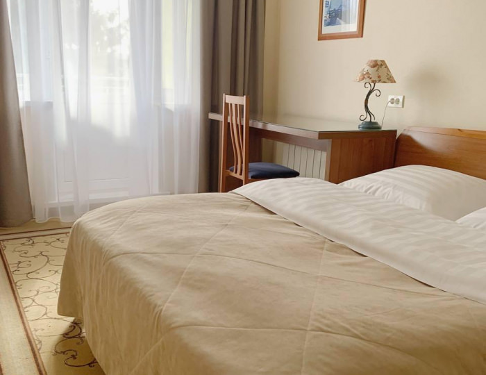 Номер полулюкс (с завтраком) - Гостиница «Для Вас» Пенза