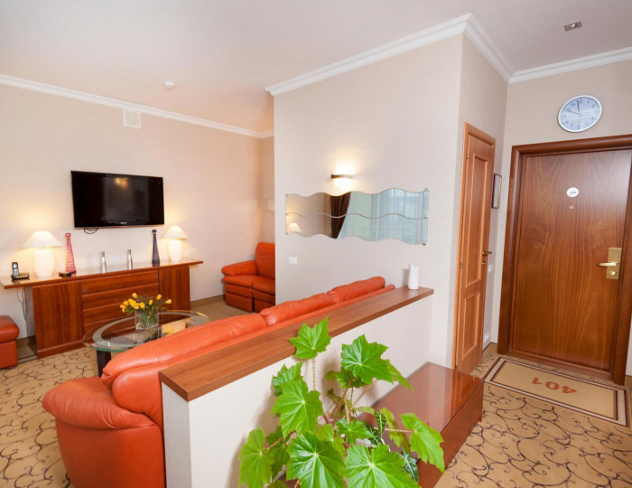 Номер люкс №401 (с завтраком) CORP - Гостиница «Для Вас» Пенза