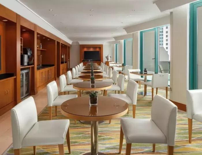 Hilton Dubai The Walk 4 звезды, пляж Джумейра, ОАЭ