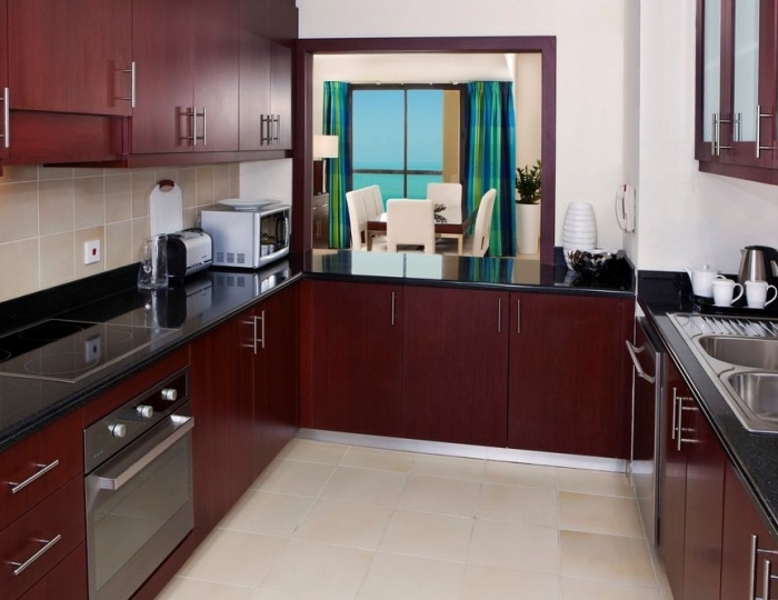 Hilton Dubai The Walk 4 звезды, пляж Джумейра, ОАЭ