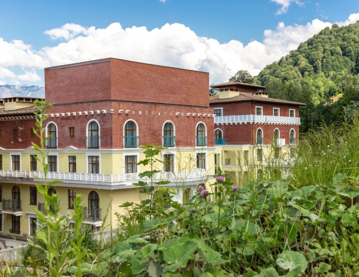 Отель Movenpick Krasnaya Polyana / Мовенпик Красная Поляна