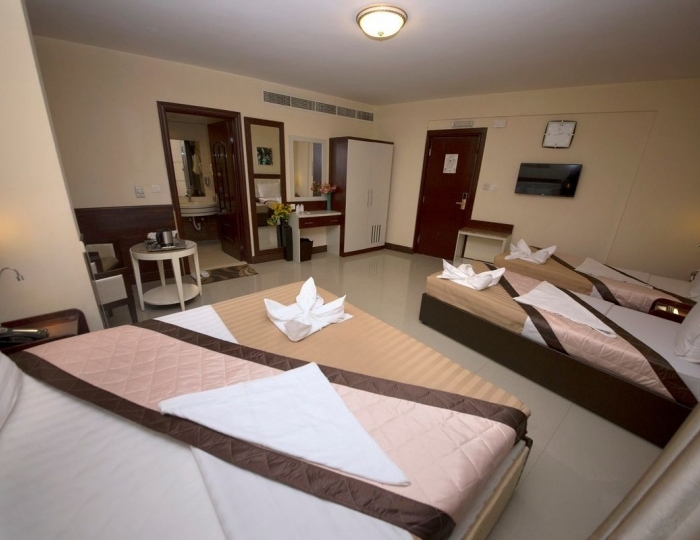 Mariana 1 звезда, Дейра, ОАЭ