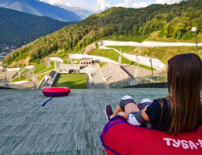 Летние развлечения на территории курорта - Отель Марриотт Красная Поляна / Sochi Marriott Krasnaya Polyana