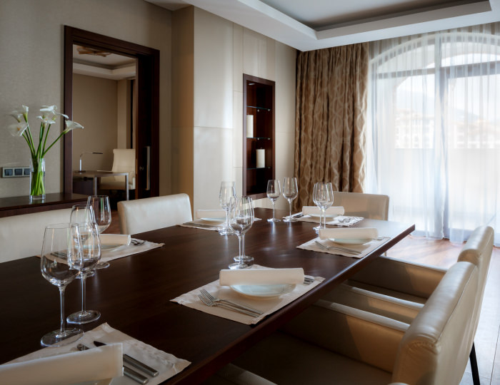 Президентский люкс - Отель Марриотт Красная Поляна / Sochi Marriott Krasnaya Polyana