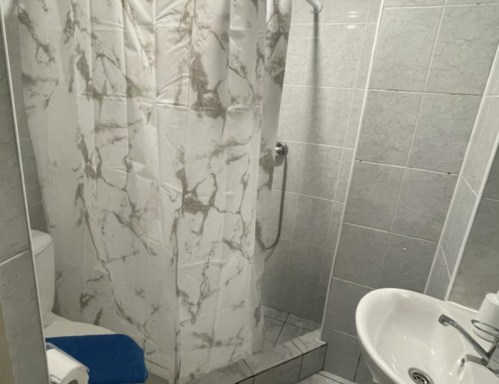 2-местный номер эконом стандарт - Гостевой дом «Вистерия» Геленджик