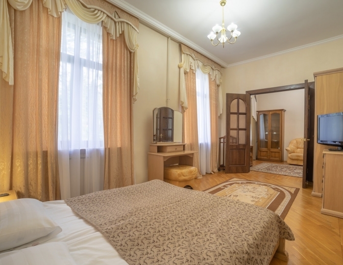 Делюкс Делюкс (главный корпус) - Санаторий «Беларусь» Сочи