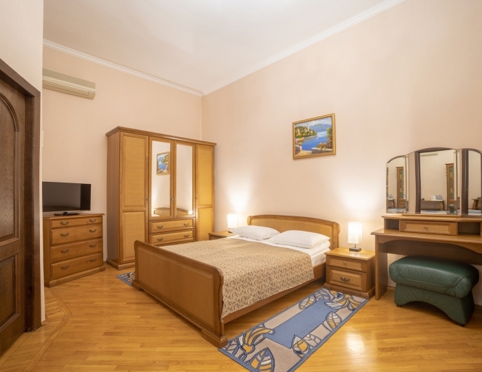 Люкс 2-местный 2-комнатный корп. Приморский, комф. - Санаторий «Беларусь» Сочи