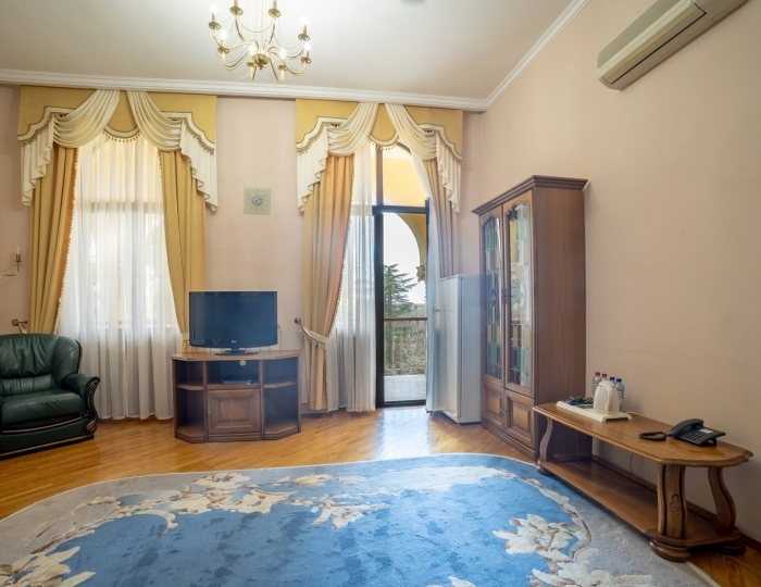 Люкс 2-местный 2-комнатный корп. Приморский, комф. - Санаторий «Беларусь» Сочи