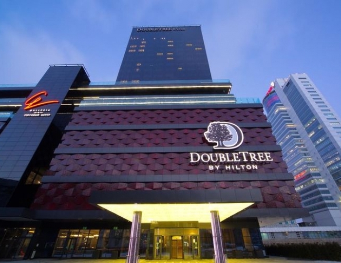 Отель DoubleTree by Hilton Minsk / ДаблТри бай Хилтон Минск