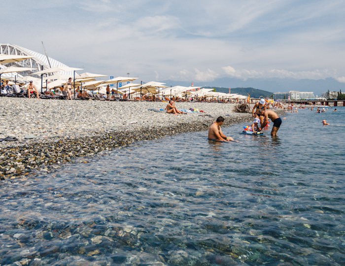 Пляж «Роза Хутор» - Отель Рэдиссон Роза Хутор / Radisson Rosa Khutor