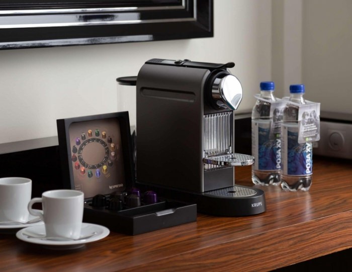 Полулюкс с балконом (вид на площадь) - Отель Рэдиссон Роза Хутор / Radisson Rosa Khutor