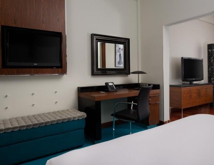 Полулюкс (вид на площадь) - Отель Рэдиссон Роза Хутор / Radisson Rosa Khutor