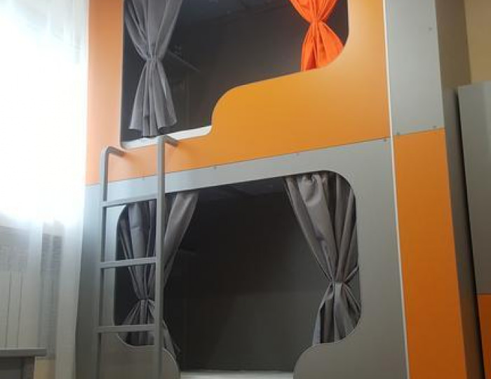 Кровать в 6-местном общем номере (общие удобства) - Мини-отель «Камчатский Хостел» Петропавловск-Камчатский