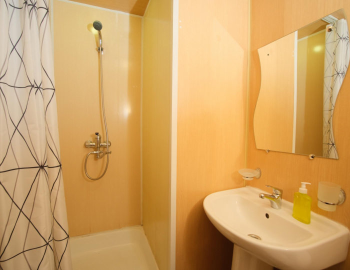 Номер комфорт с 1 двуспальной кроватью - Отель «Сибирь» Шерегеш