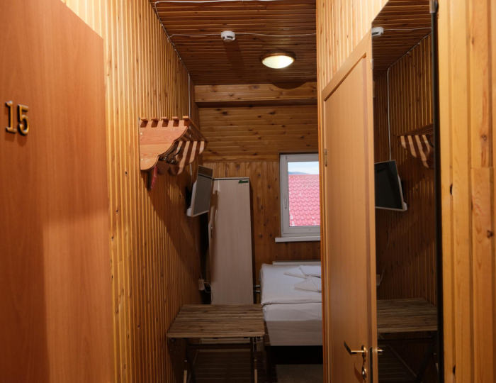 Номер стандарт с 1 двуспальной кроватью - Отель «Сибирь» Шерегеш