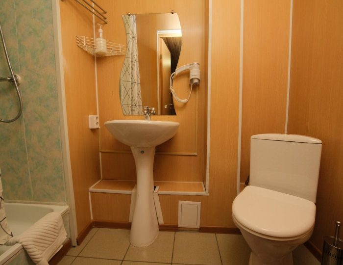 Номер комфорт улучшенный с 1 двуспальной кроватью - Отель «Сибирь» Шерегеш