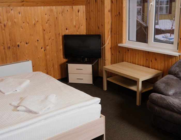 Номер комфорт улучшенный с 1 двуспальной кроватью - Отель «Сибирь» Шерегеш