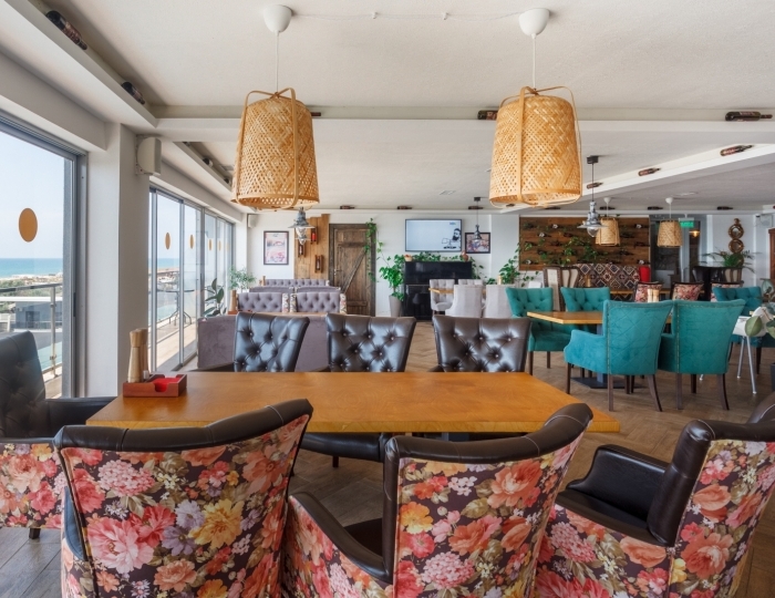 Ресторан «Цинцкаро» - Отель Aurum Family Resort & Spa / Аурум Фэмили Ресорт и Спа