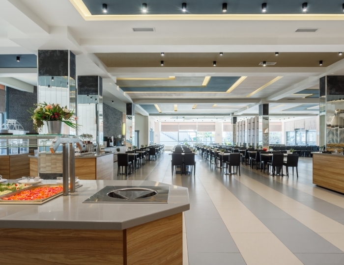 Ресторан («шведский стол») - Отель Aurum Family Resort & Spa / Аурум Фэмили Ресорт и Спа