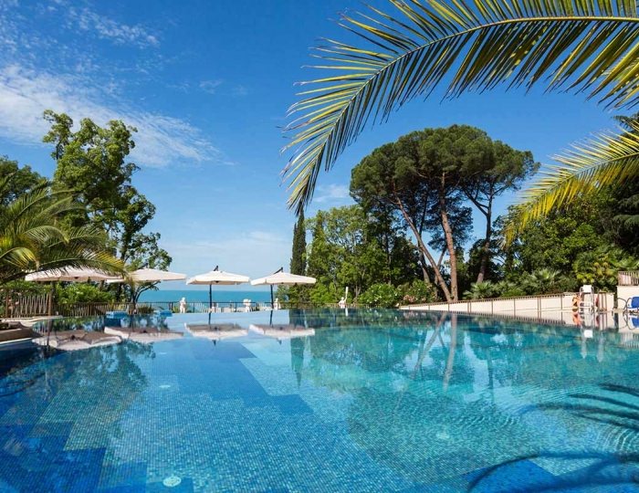 Отель Swissotel Resort Sochi Kamelia / Свисс отель Резорт Сочи Камелия