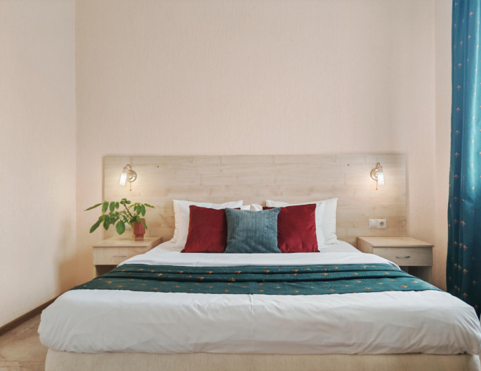 5-местная комната делюкc - Гостевой дом «МихаилЖдетВГости» Геленджик