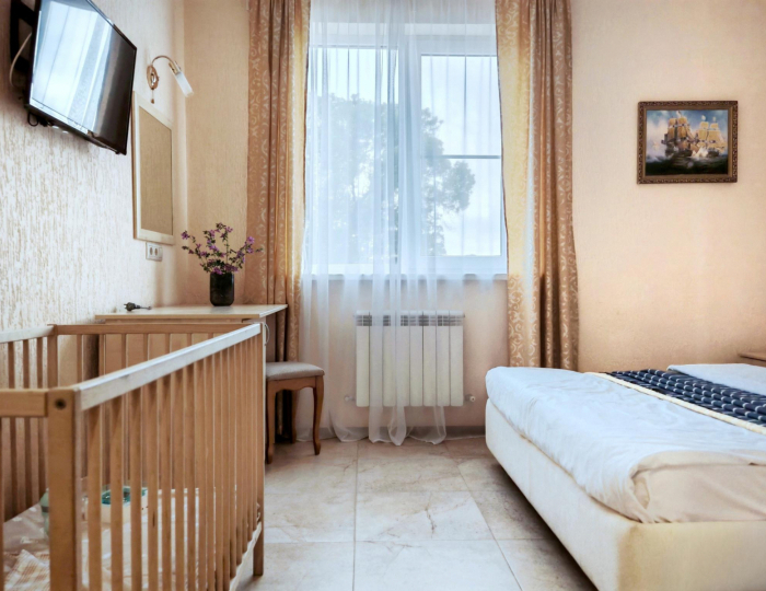 Комната стандарт с 1 двуспальной кроватью - Гостевой дом «МихаилЖдетВГости» Геленджик