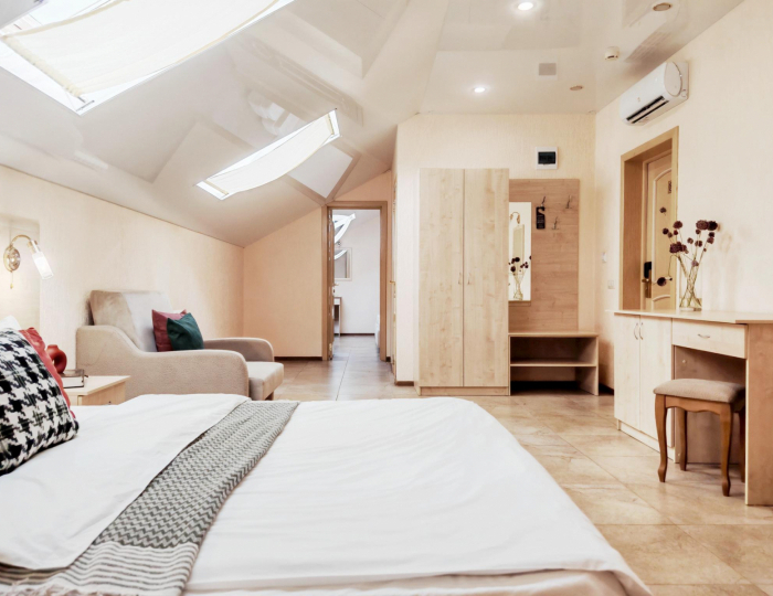 2-комнатная комната люкс (мансарда) - Гостевой дом «МихаилЖдетВГости» Геленджик