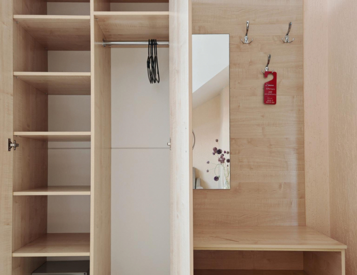 4-местная комната делюкс (мансарда) - Гостевой дом «МихаилЖдетВГости» Геленджик