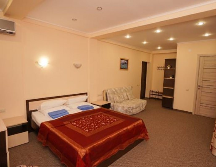 Стандарт 3-местный (Корпус № 1,2) - ЛОК «Виамонд»