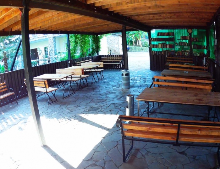 Рестораны и бары - ЛОК «Виамонд»