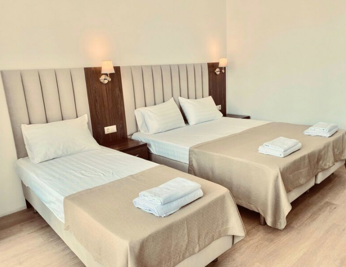 комфорт 3-местный - Отель «Мерсини» Геленджик