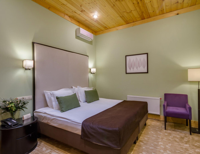 Номер улучшенный с 1 двуспальной кроватью Кантри - Отель Garden Spa Hotel / Гарден Спа Отель Чебоксары