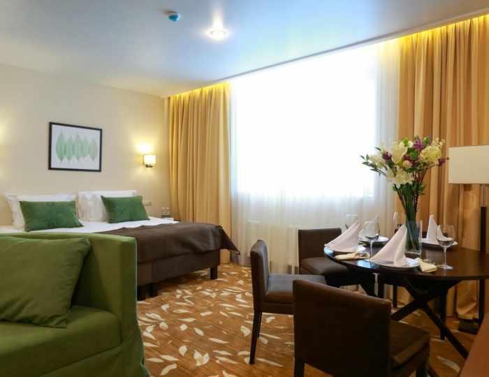 Номер люкс семейный с 2 двуспальными кроватями - Отель Garden Spa Hotel / Гарден Спа Отель Чебоксары