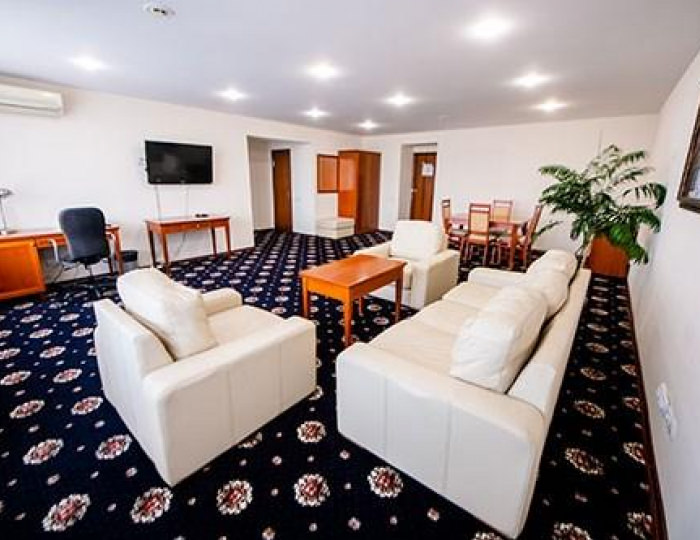 Номер люкс улучшенный - Отель DIS President hotel / Дис Президент Чебоксары