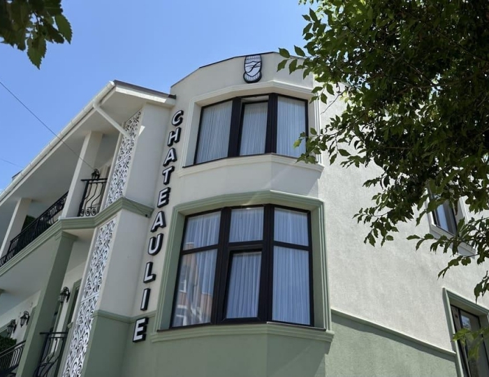 Отель CHATEAULIE / ШАТОЛЬЕ Геленджик