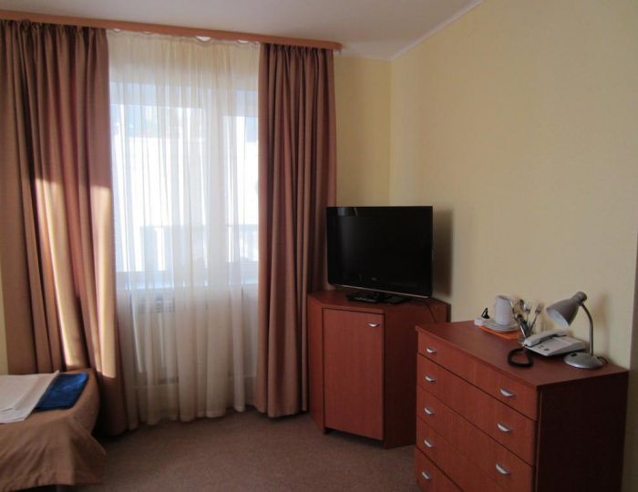 Номер стандарт с 3 односпальными кроватями - Отель «Борей» Ханты-Мансийск