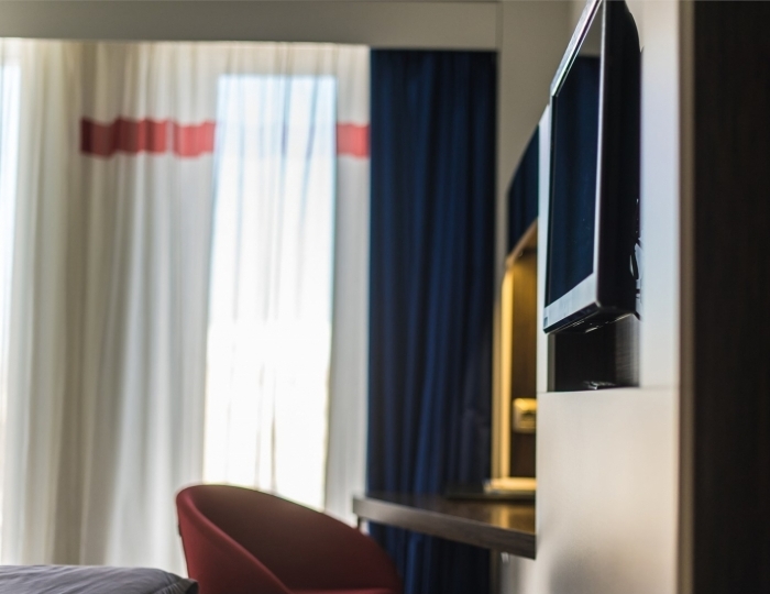 Стандартный номер с одной большой кроватью - Гостиница Piter Inn / Питер Инн