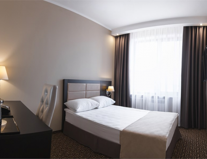 Стандарт одноместный с балконом - Бизнес-отель «Азия» Абакан