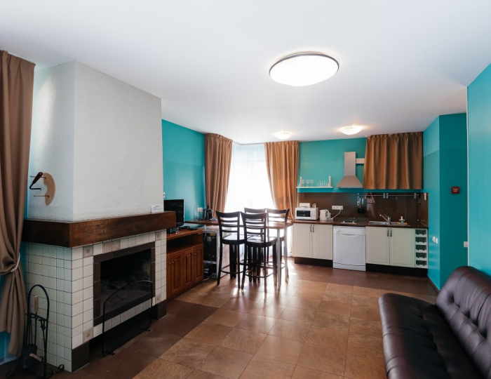 Коттедж "Классик" (2 спальни) 6-местный - Отель Fresh Wind / Свежий Ветер