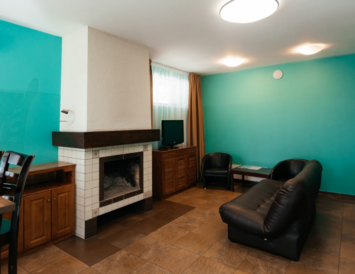 Коттедж "Классик" (3 спальни) 8-местный - Отель Fresh Wind / Свежий Ветер