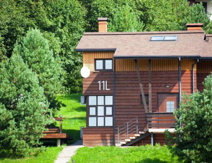 Коттедж "Классик" (3 спальни) 8-местный - Отель Fresh Wind / Свежий Ветер