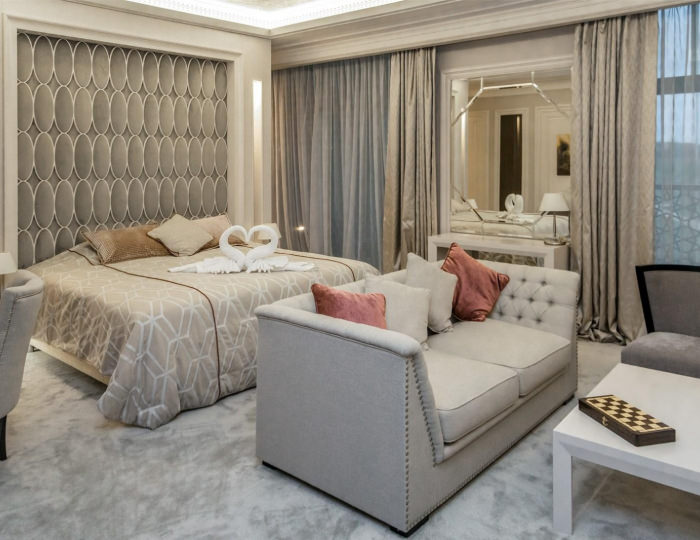 Номер делюкс с видом на Волгу - Отель Kol Gali Resort & SPA / Кол Гали Резорт и Спа Приволжский