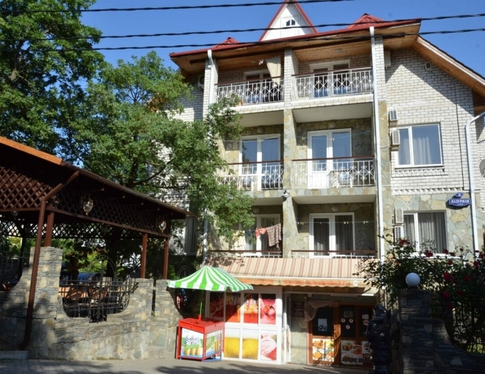 Отель «Лукоморье на Лазурной» Геленджик