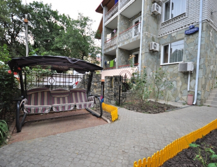 Отель «Лукоморье на Лазурной» Геленджик