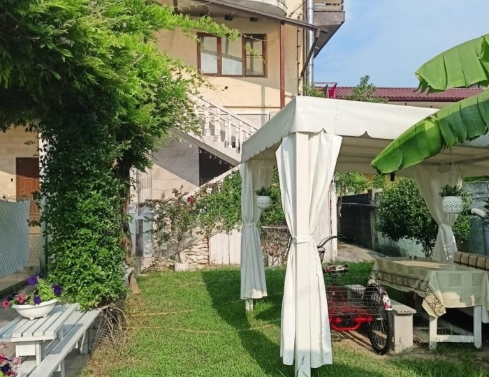 Гостевой дом «Джунгли» Мирный