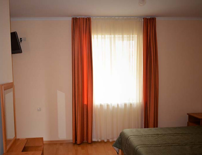 Стандартный 4-местный 1-комнатный - Гостиница «Жемчужина» Николаевка